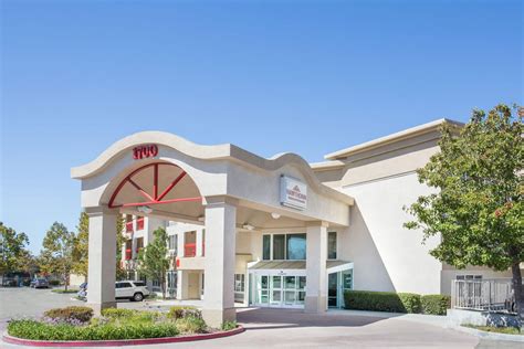 hotels near livermore outlets|livermore ca hotels and motels.